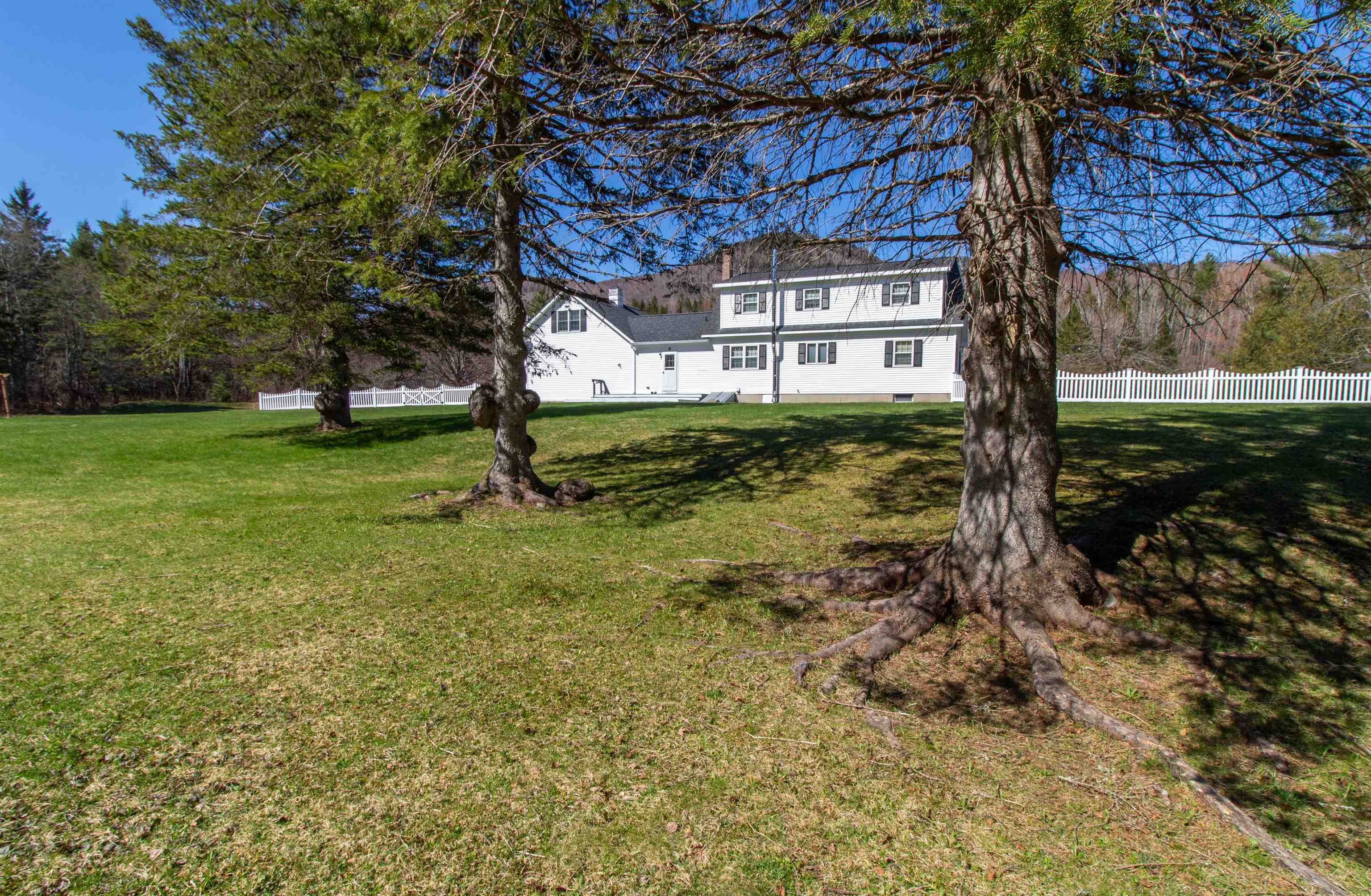 1017 Railroad Street Brighton, VT 05846 - Photo 49 of 60