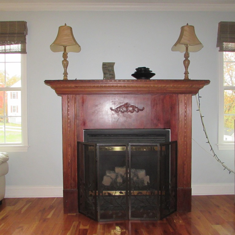 103 Freeman Road Charlton, MA 01507 - Photo 7 of 29