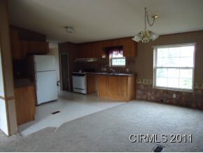 2595 State Rte 19 Peru, IN 46970 - Photo 3 of 7