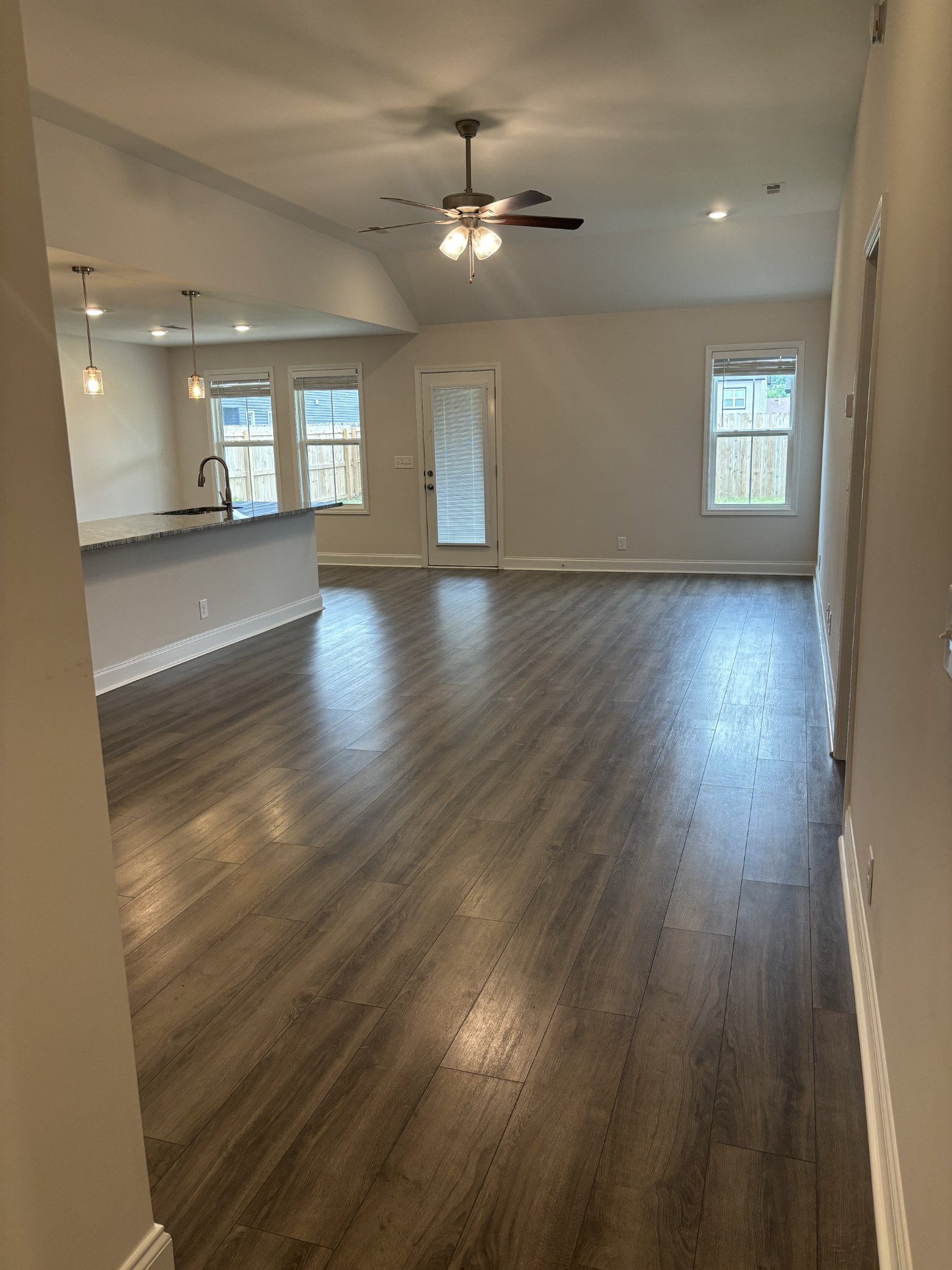 213 Clark Road Clarksville, TN 37042 - Photo 10 of 19 Gallery Image 10