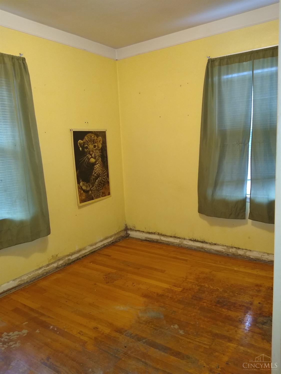6211 Banning Road Cincinnati, OH 45239 - Photo 7 of 13 Gallery Image 7