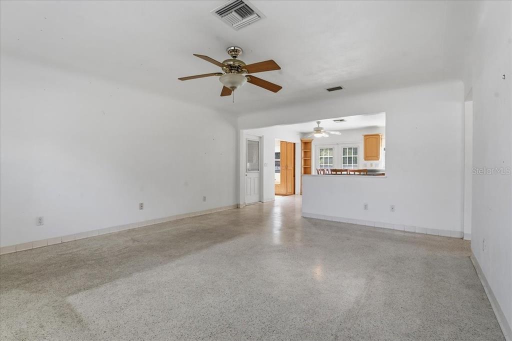 3712 Adell Road Lake Wales, FL 33898 - Photo 5 of 39 Gallery Image 5