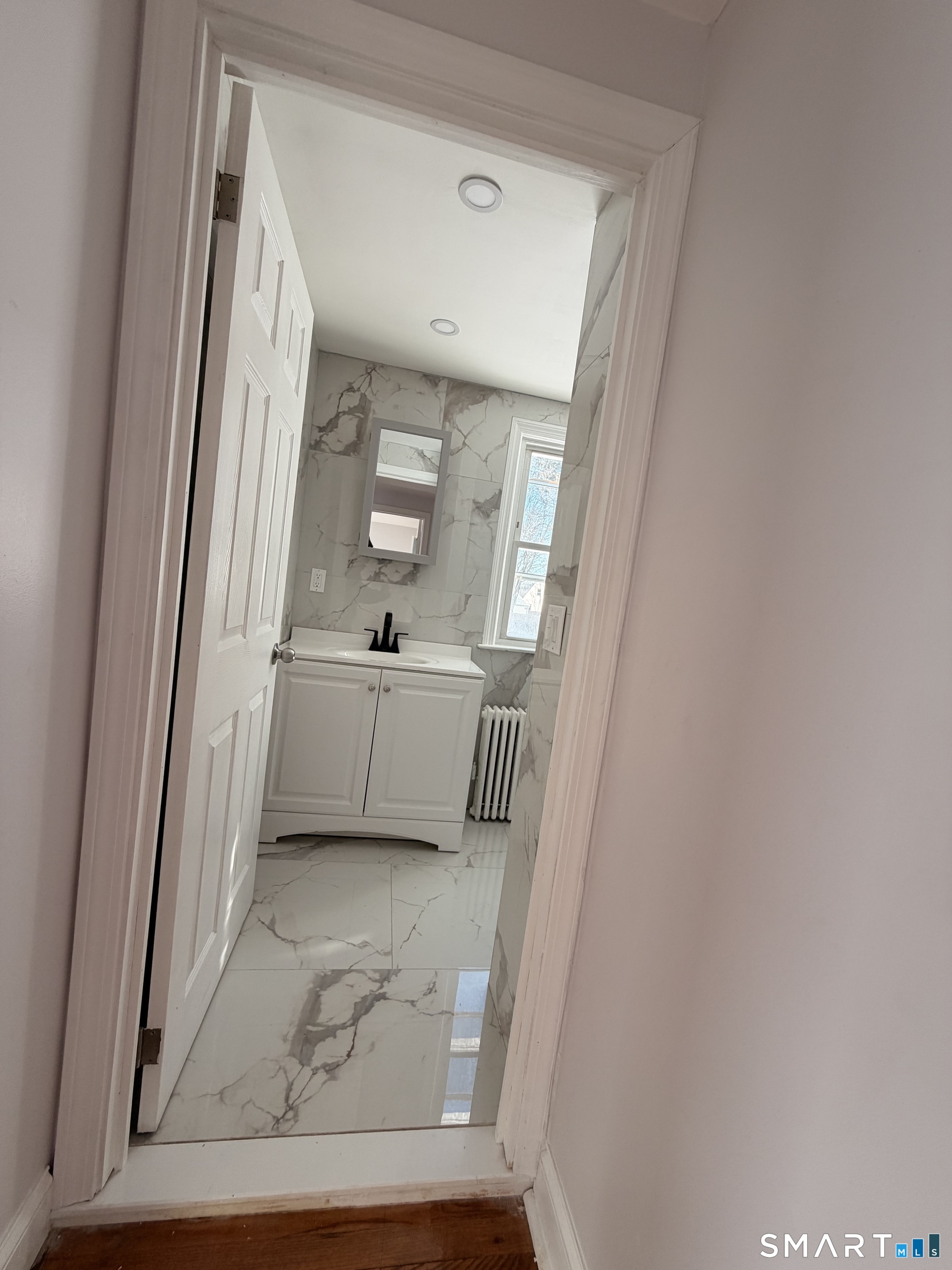 8 River Road East Haven, CT 06512 - Photo 25 of 39