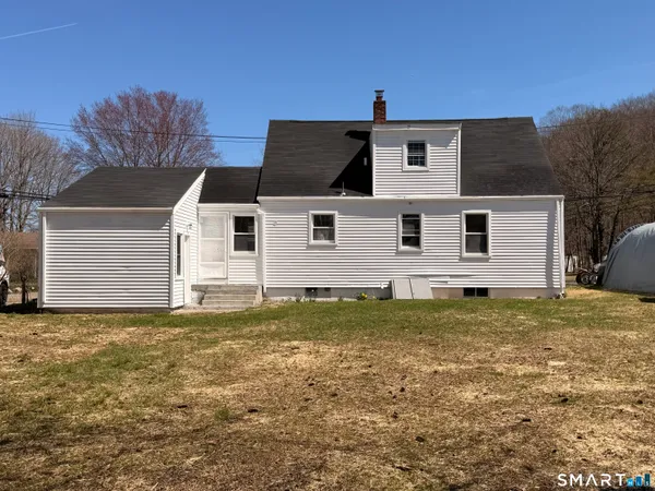 $455,000 | 8 River Road, East Haven, CT 06512