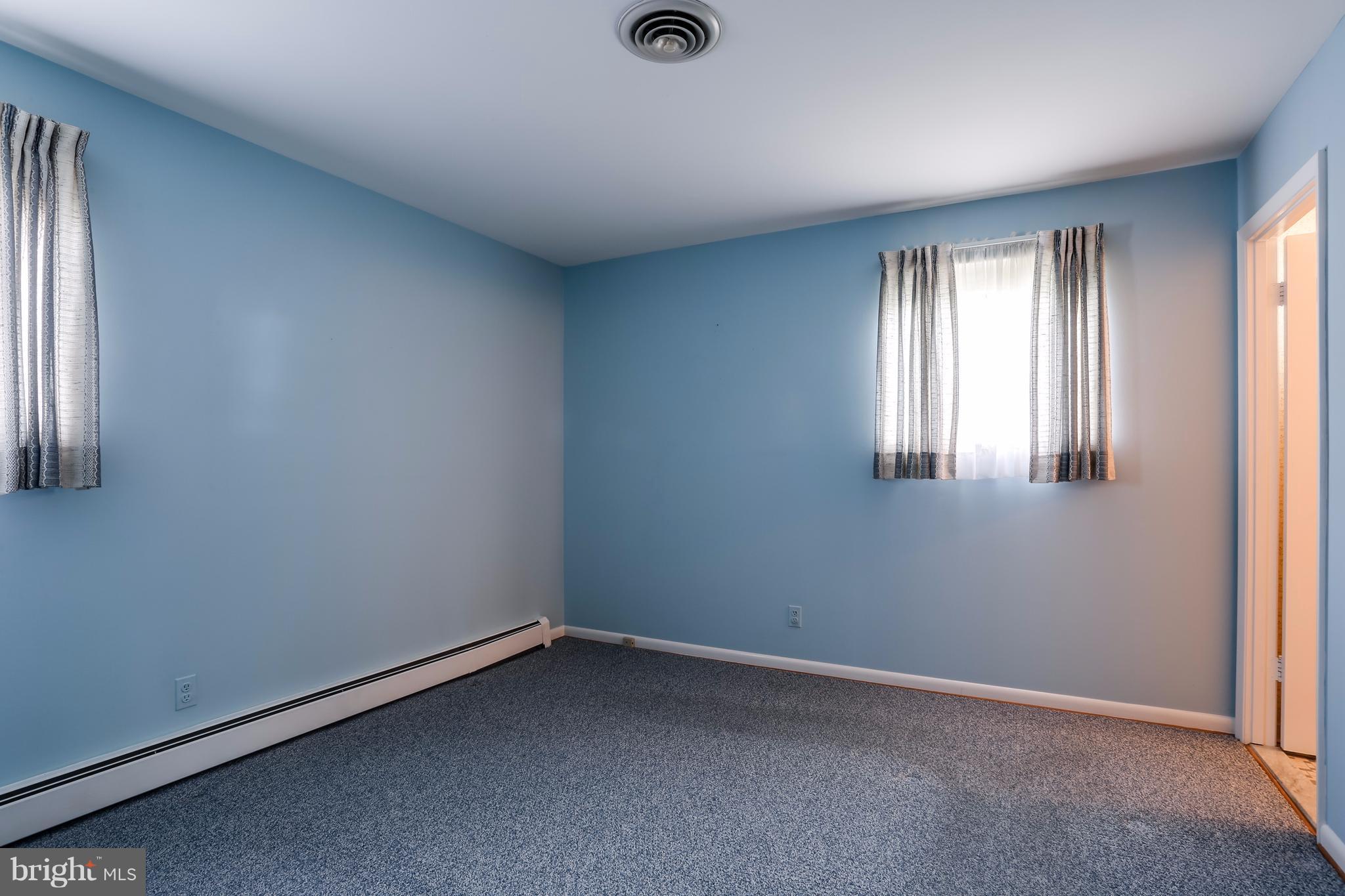 3813 Offutt Road Randallstown, MD 21133 - Photo 15 of 27 Bedroom (Master)