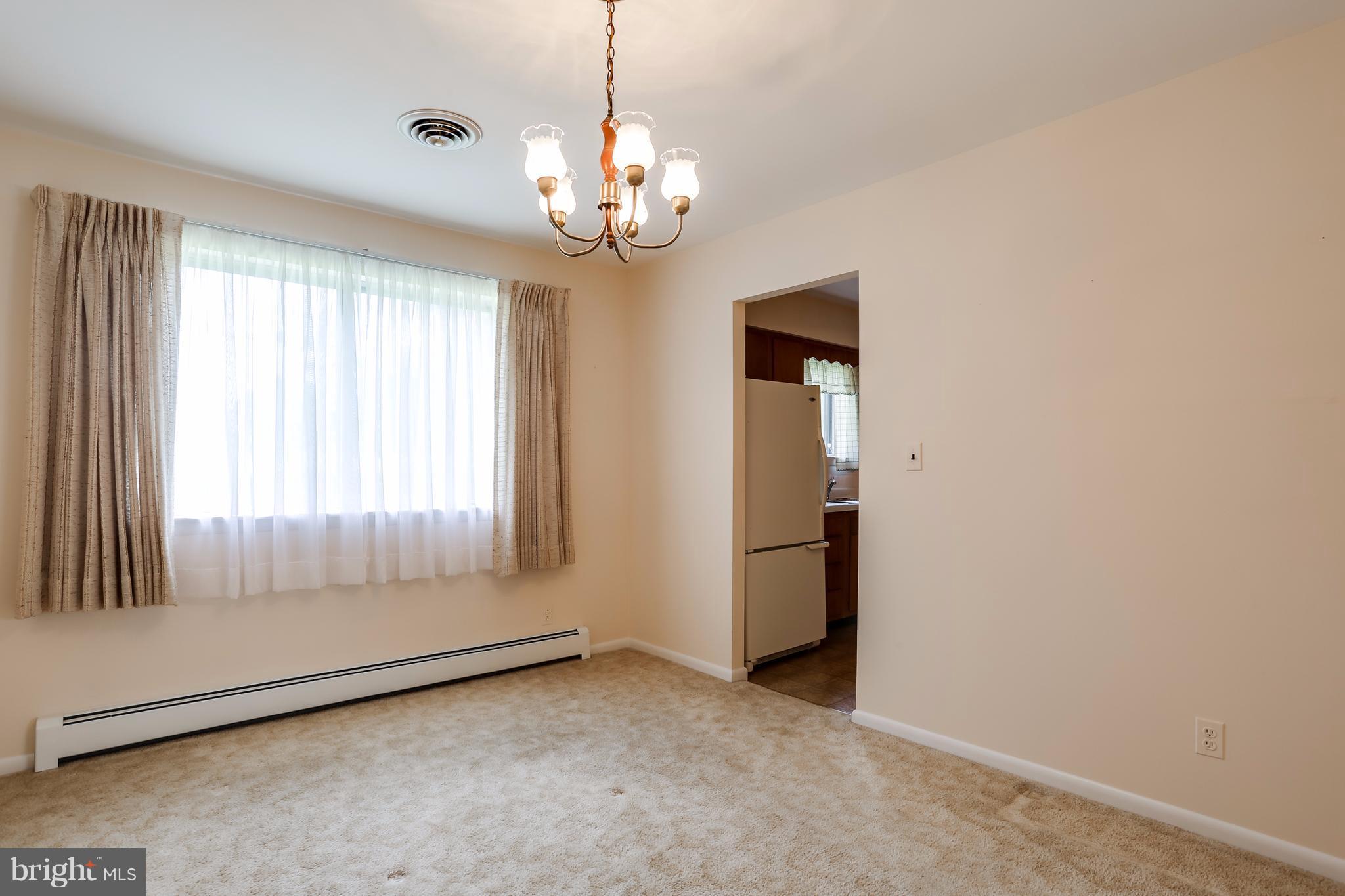 3813 Offutt Road Randallstown, MD 21133 - Photo 10 of 27 Dining Room