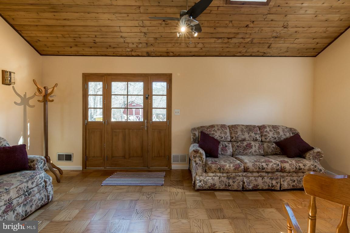 346 Ridge Road Pasadena, MD 21122 - Photo 9 of 40