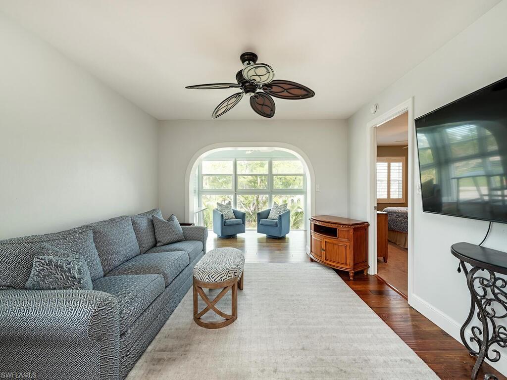 1021 3rd Street South, Unit 304 Naples, FL 34102 - Photo 9 of 24