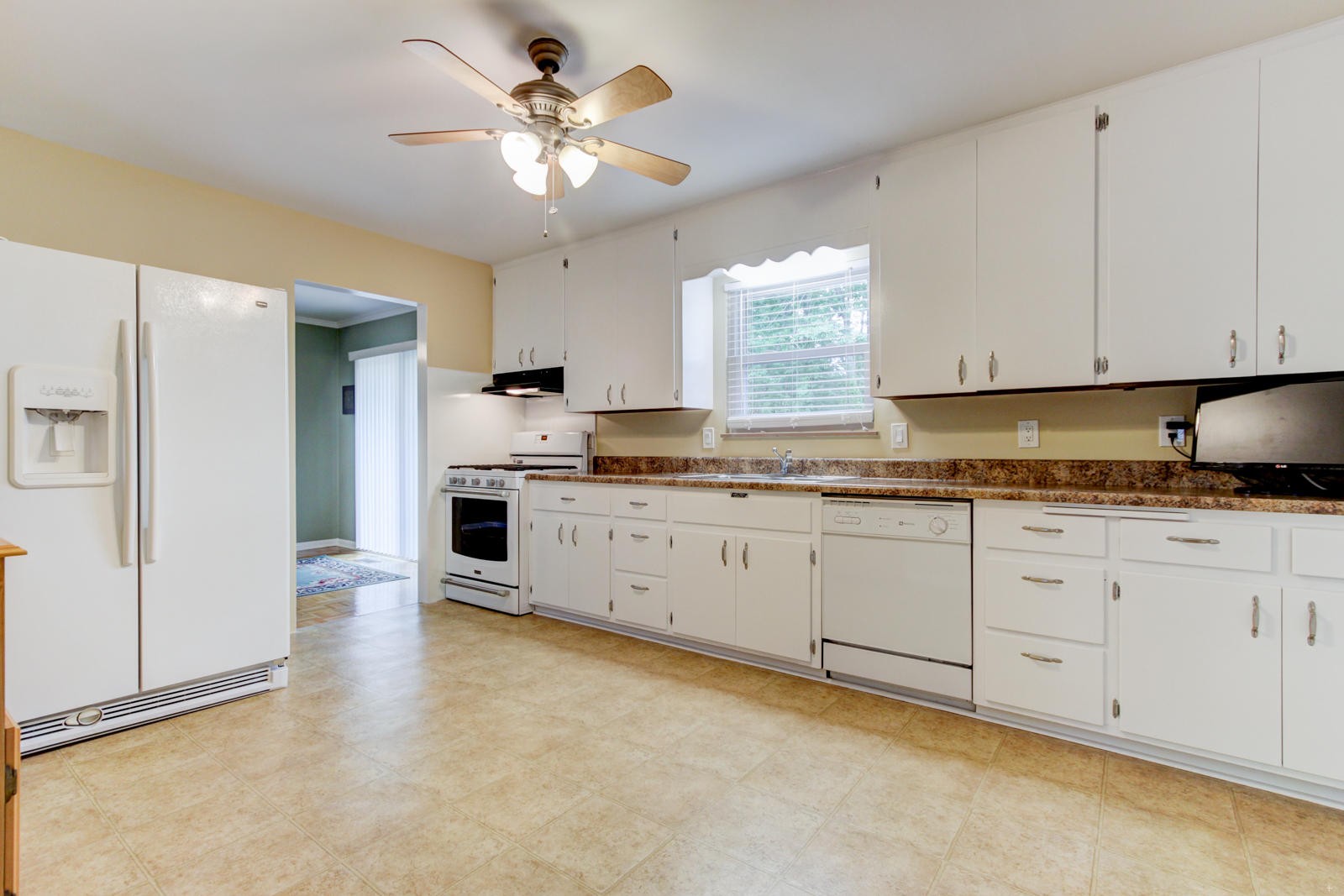 105 Cooper Circle Oak Ridge, TN 37830 - Photo 6 of 28 Gallery Image 6