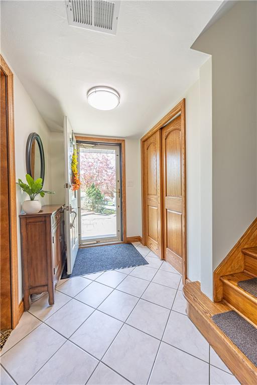 5122 Leroy Drive Gibsonia, PA 15044 - Photo 4 of 43