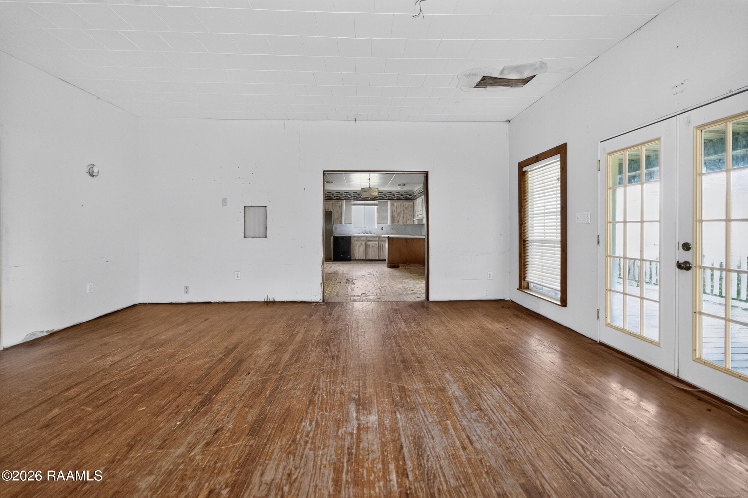 7437 Simeon Road Kaplan, LA 70548 - Photo 9 of 24 DSC02447