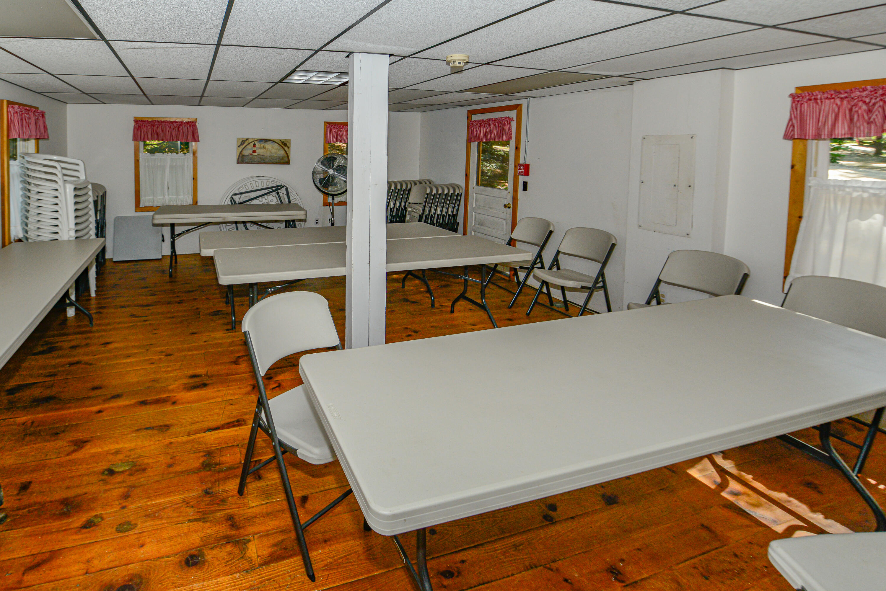 8 North Road Naples, ME 04055 - Photo 32 of 49 Lodge