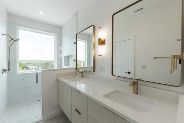 $2,150 | 21515 A Patton Avenue, Unit 2, Lago Vista, TX 78645