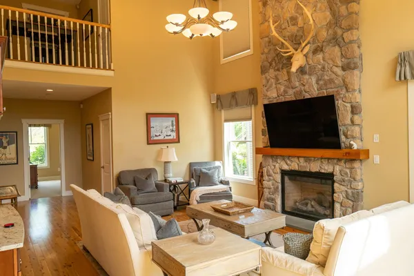 $1,100,000 | 17 A Boulder Ridge Drive, Unit A, West Dover, VT 05356
