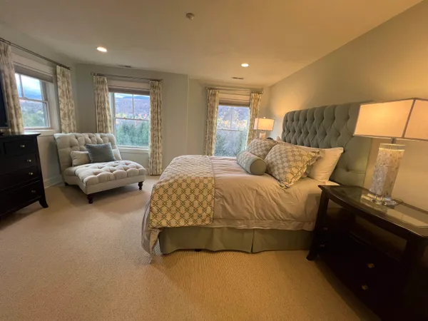 $1,100,000 | 17 A Boulder Ridge Drive, Unit A, West Dover, VT 05356