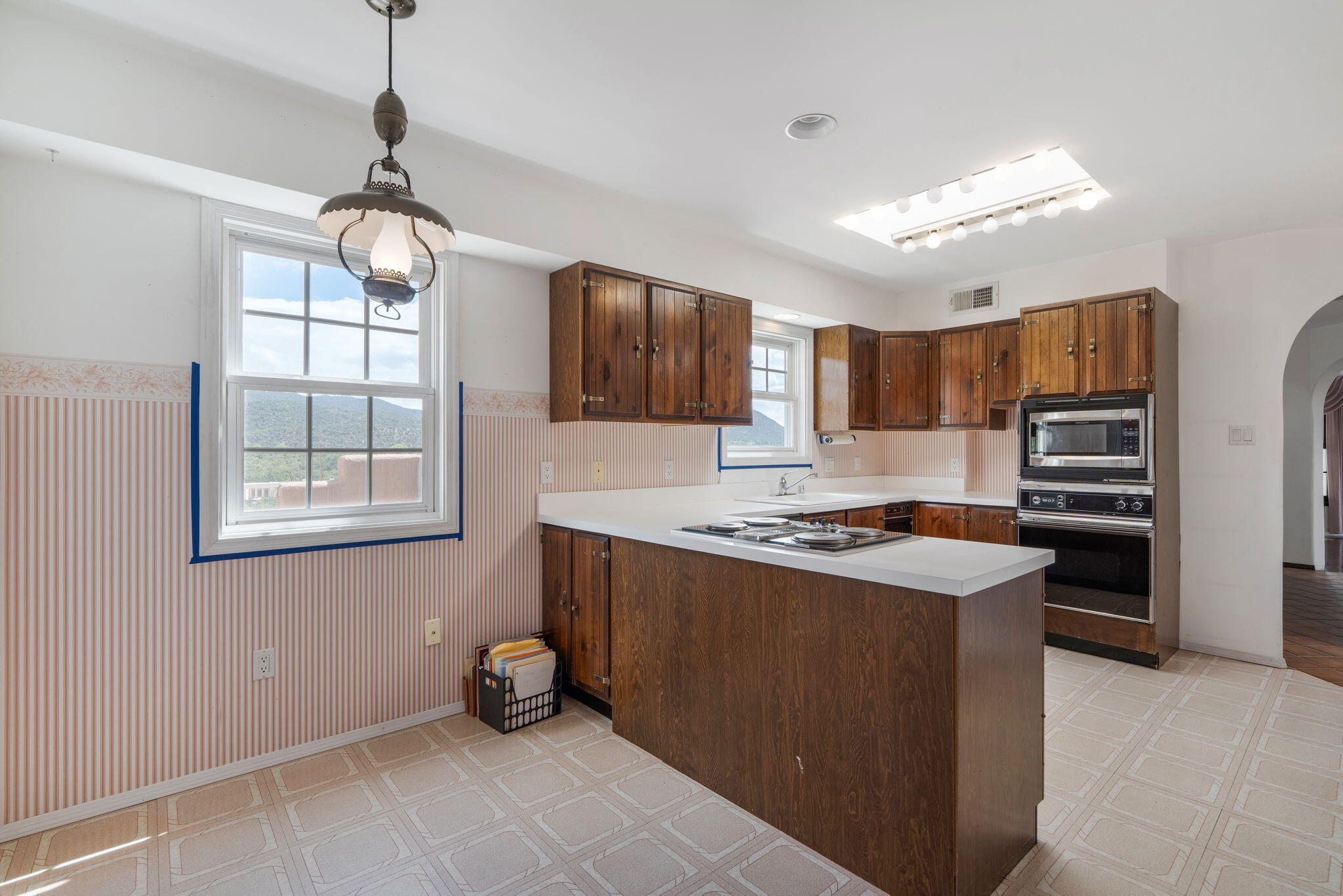 689 Gonzales Road Santa Fe, NM 87501 - Photo 24 of 46 Gallery Image 24