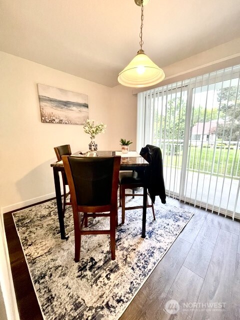 11002 Southeast Petrovitsky Road, Unit I203 Renton, WA 98055 - Photo 9 of 23 Gallery Image 9