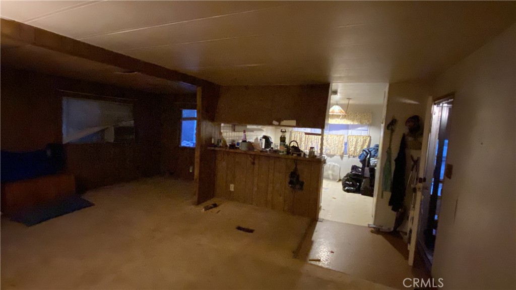 17698 Walker Mine Road Redding, CA 96003 - Photo 24 of 29 a view of a gallery with window