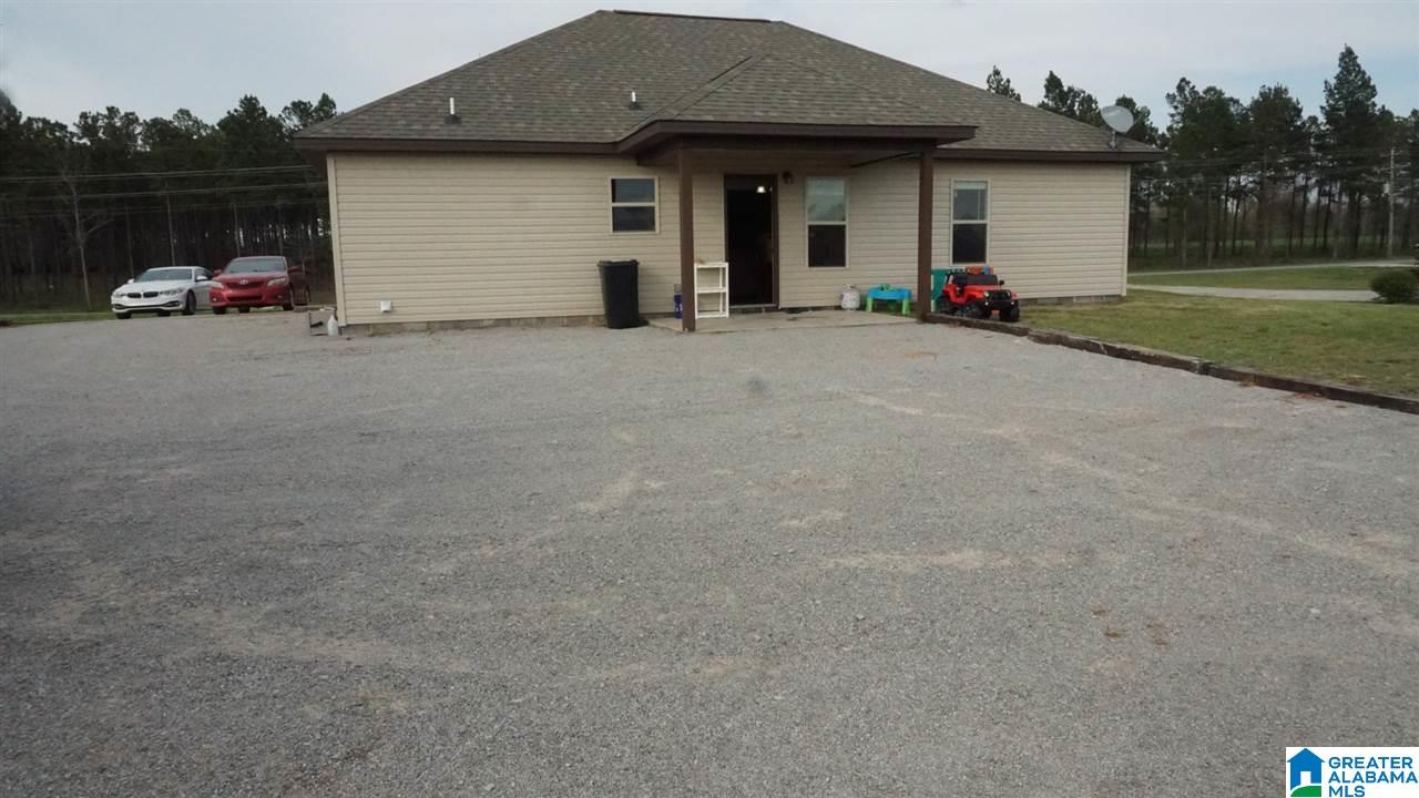 33 County Road 16 Clanton, AL 35045 - Photo 2 of 13