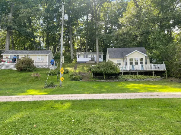 $45,000 | 13697 Lower Bayside Drive, Belding, MI 48809