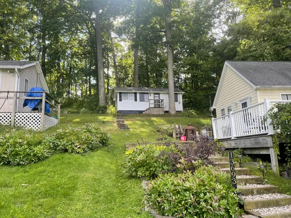 $45,000 | 13697 Lower Bayside Drive, Belding, MI 48809