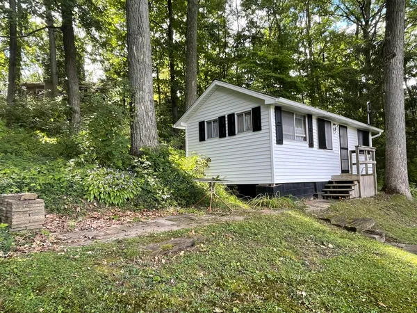 $45,000 | 13697 Lower Bayside Drive, Belding, MI 48809