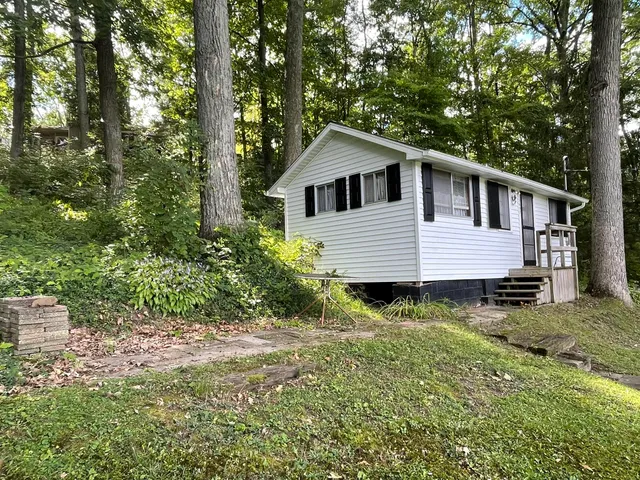 $45,000 | 13697 Lower Bayside Drive, Belding, MI 48809