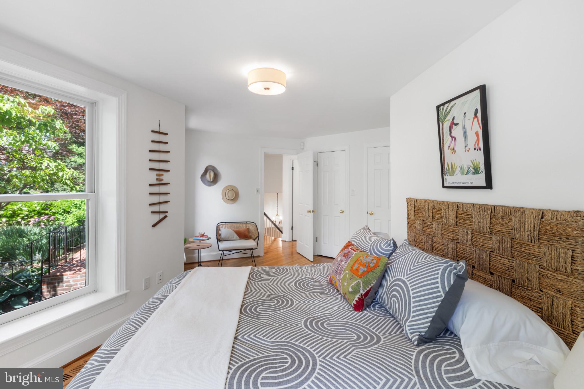 1024 Massachusetts Avenue Northeast, Unit 2 Washington, DC 20002 - Photo 21 of 37