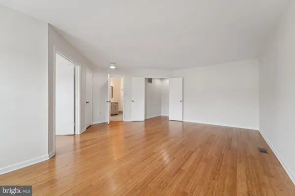 $384,900 | 7920 Chapel Cove Drive, Laurel, MD 20707