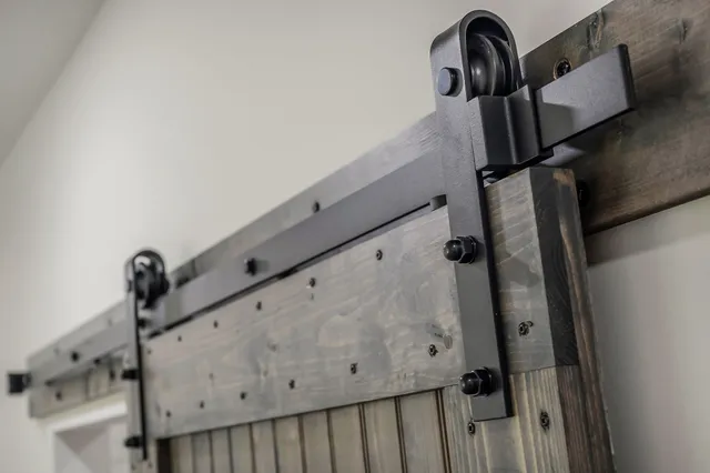 a close view of sliding door