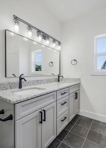 a view of an outdoor space