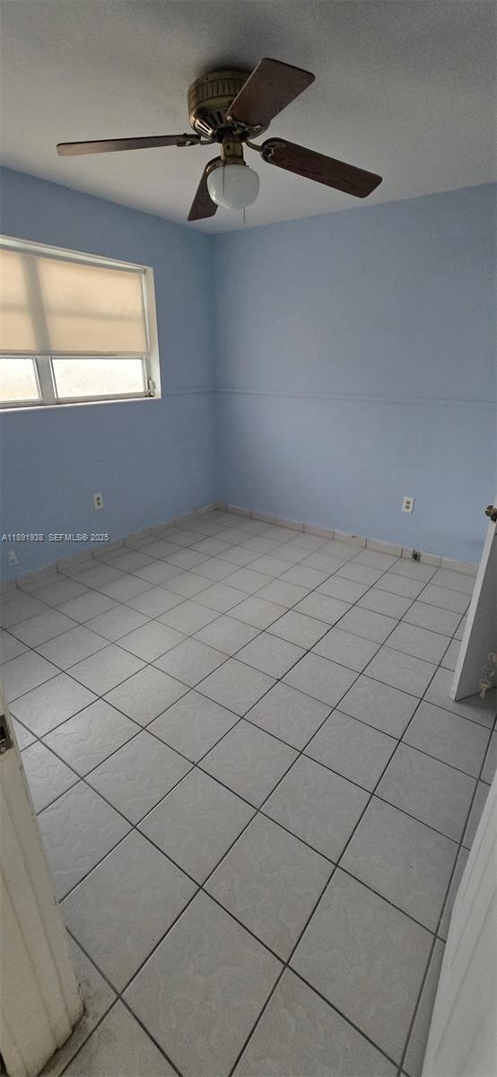 664 West 29th Street, Unit 2 Hialeah, FL 33012 - Photo 17 of 27