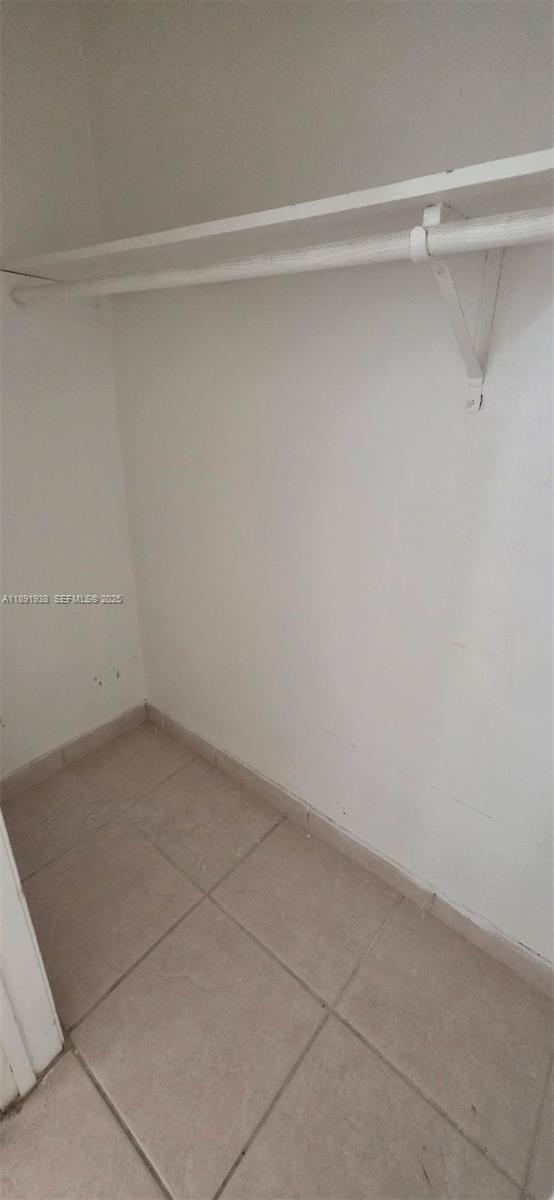 664 West 29th Street, Unit 2 Hialeah, FL 33012 - Photo 24 of 27