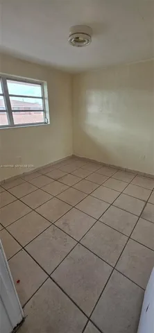 $2,350 | 664 West 29th Street, Unit 2, Hialeah, FL 33012