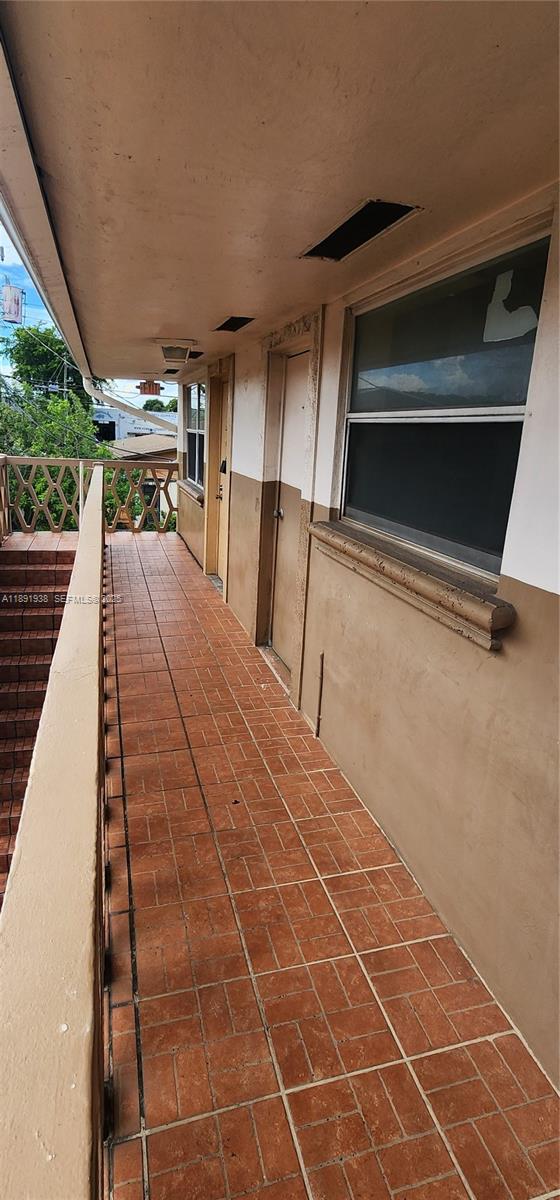 664 West 29th Street, Unit 2 Hialeah, FL 33012 - Photo 3 of 27