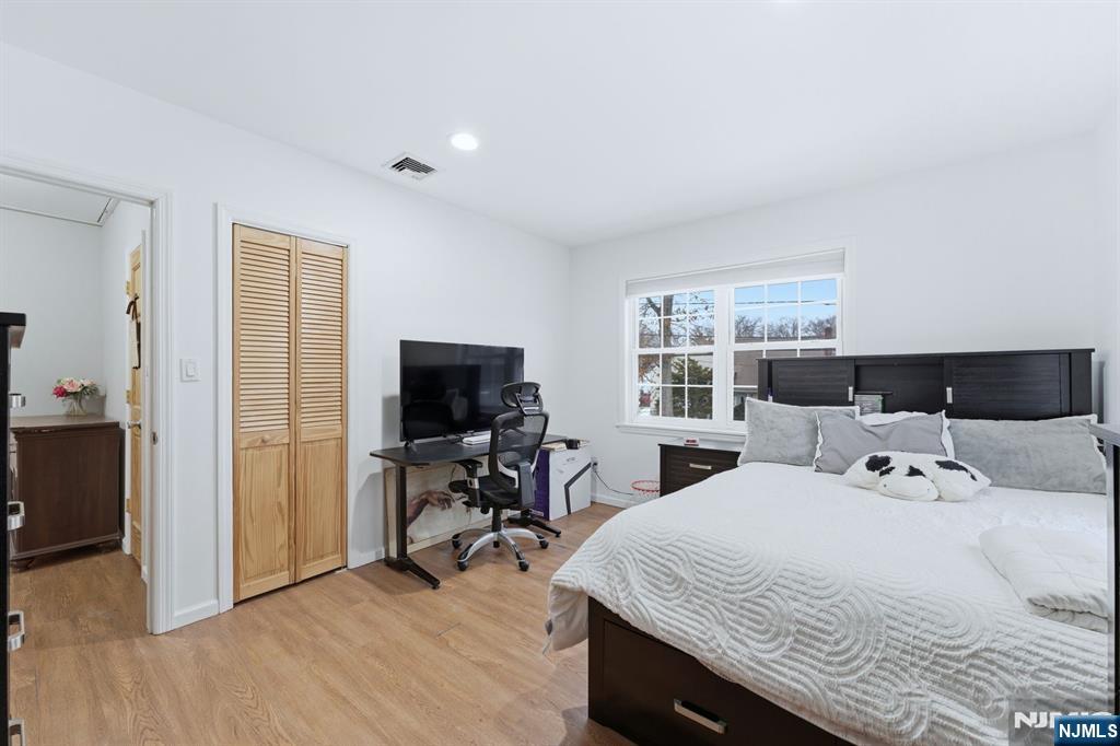 260 Hamilton Road Teaneck, NJ 07666 - Photo 21 of 50