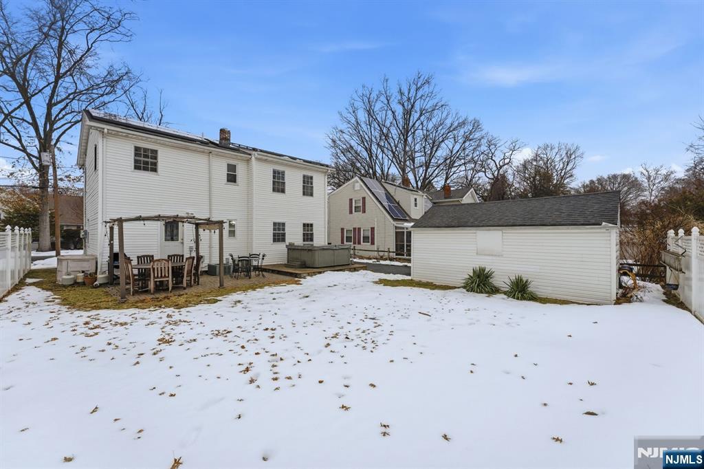 260 Hamilton Road Teaneck, NJ 07666 - Photo 41 of 50