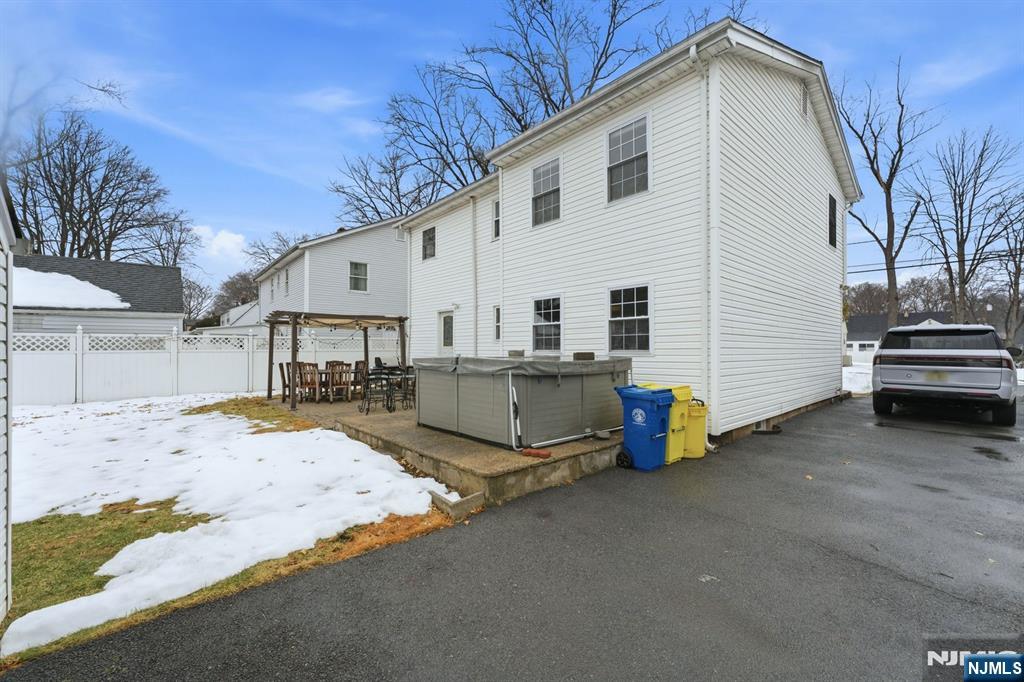 260 Hamilton Road Teaneck, NJ 07666 - Photo 45 of 50