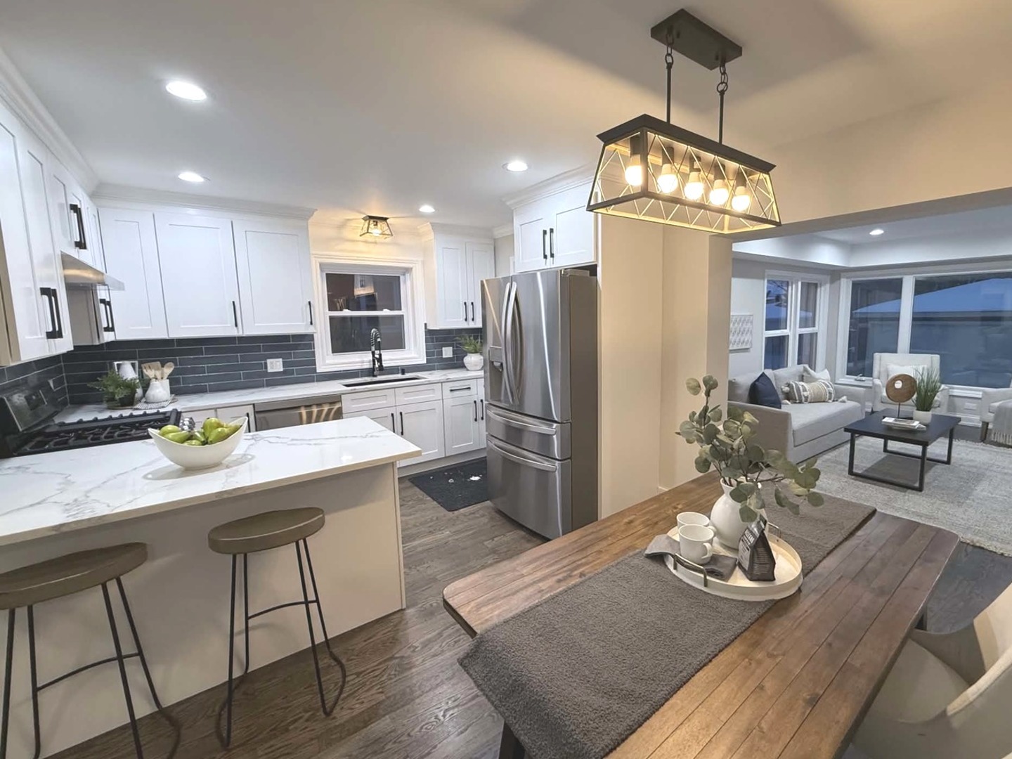 241 North Hamlin Avenue Park Ridge, IL 60068 - Photo 9 of 53