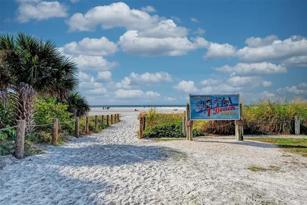$8,500 | 5216 Calle De Costa Rica, Sarasota, FL 34242
