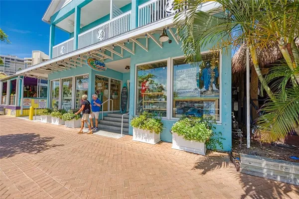 $8,500 | 5216 Calle De Costa Rica, Sarasota, FL 34242