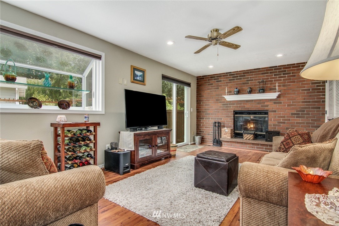 23317 12th Place West Bothell, WA 98021 - Photo 9 of 24