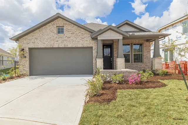 $2,800 | 12611 White Pelican Court, Cypress, TX 77433