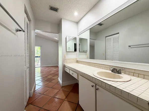 $2,900 | 7522 Southwest 109th Place, Unit 7522, Miami, FL 33173