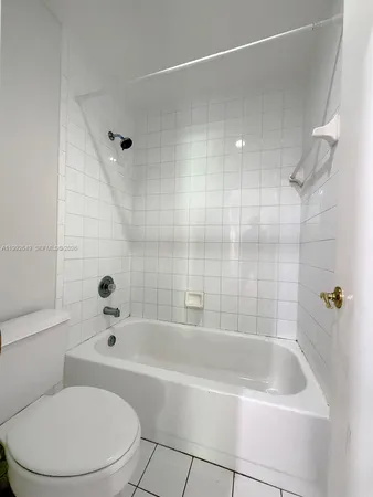 $2,900 | 7522 Southwest 109th Place, Unit 7522, Miami, FL 33173