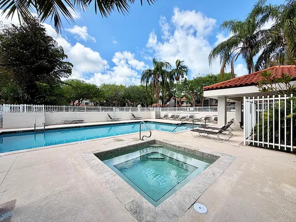 $2,900 | 7522 Southwest 109th Place, Unit 7522, Miami, FL 33173