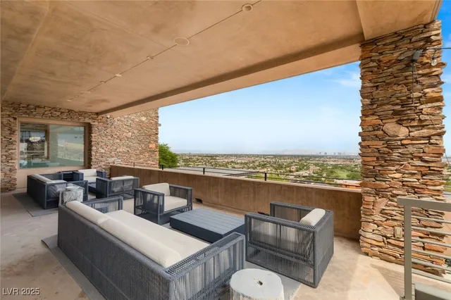 $19,950,000 | 5 Promontory Pointe Lane, Las Vegas, NV 89135