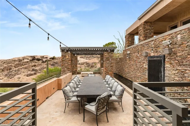 $19,950,000 | 5 Promontory Pointe Lane, Las Vegas, NV 89135
