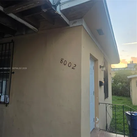 $1,250 | 8012 Northwest 5th Court, Unit 8002, Miami, FL 33150