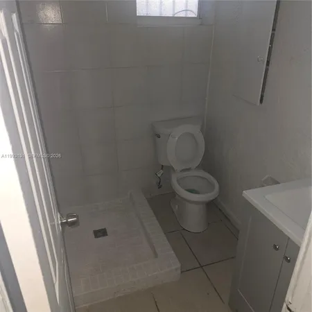 $1,250 | 8012 Northwest 5th Court, Unit 8002, Miami, FL 33150